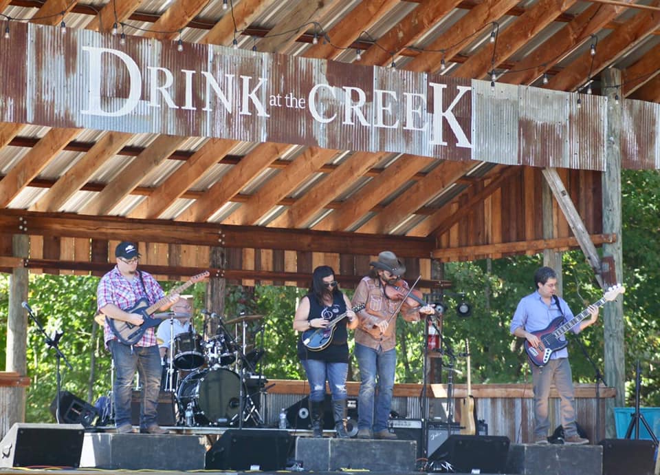 Martinsville-Drink-at-the-Creek-Concert-Series