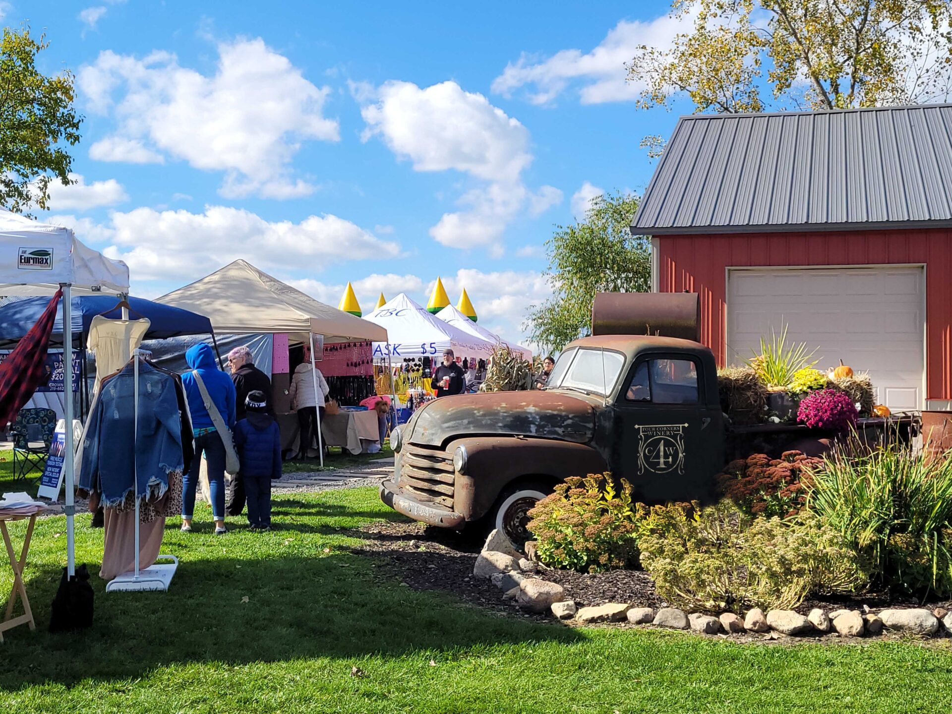 Summer Events at Four Corners Winery - Travel Indiana