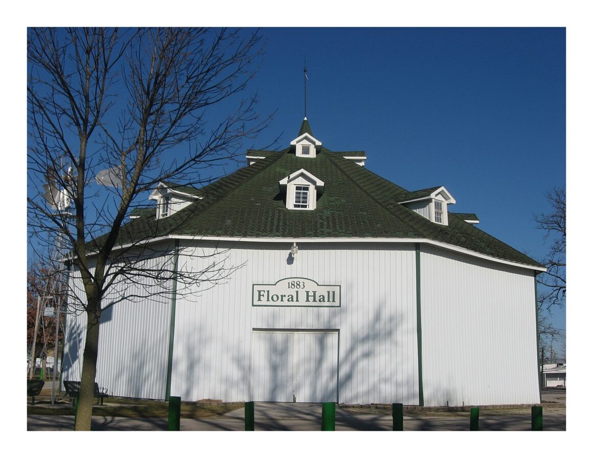 Jay-County-Round-Barn